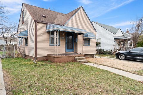 Photo of 20947 Beechwood Avenue, Eastpointe, MI 48021 (MLS # 26009541)