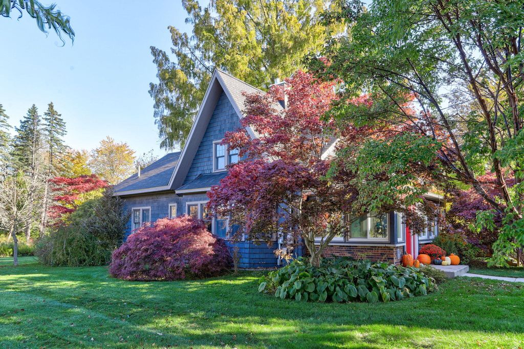 Photo of 3743 63rd Street, Saugatuck, MI 49453 (MLS # 25056329)