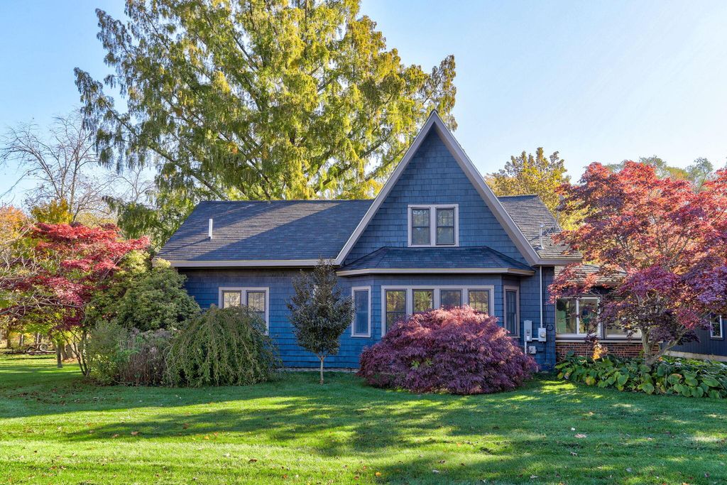 Photo of 3743 63rd Street, Saugatuck, MI 49453 (MLS # 25056329)