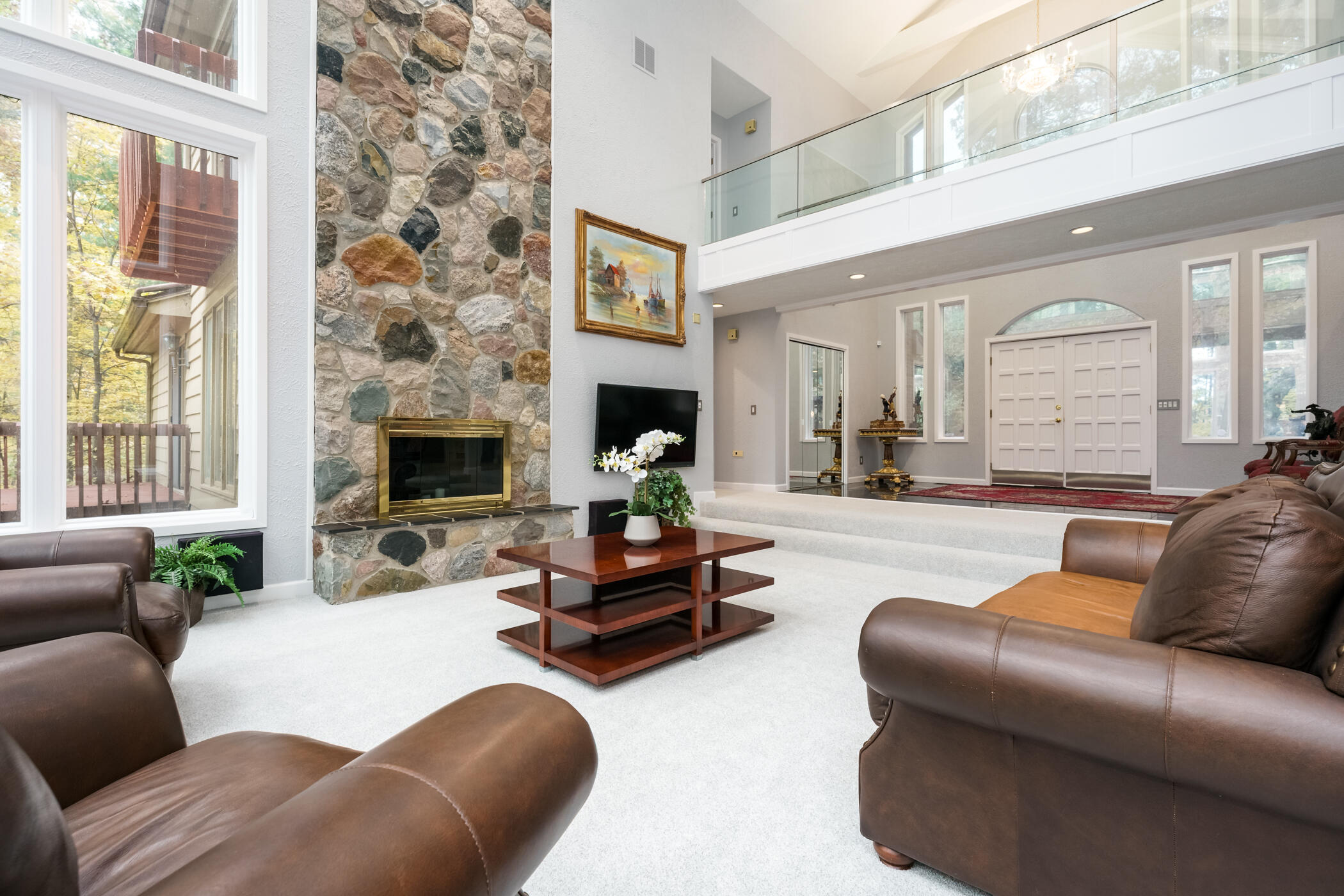7129 Lakeridge Place