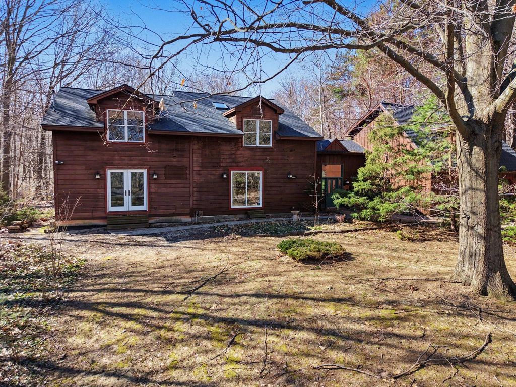 Photo of 6570 145th Avenue, Holland, MI 49423 (MLS # 26012634)