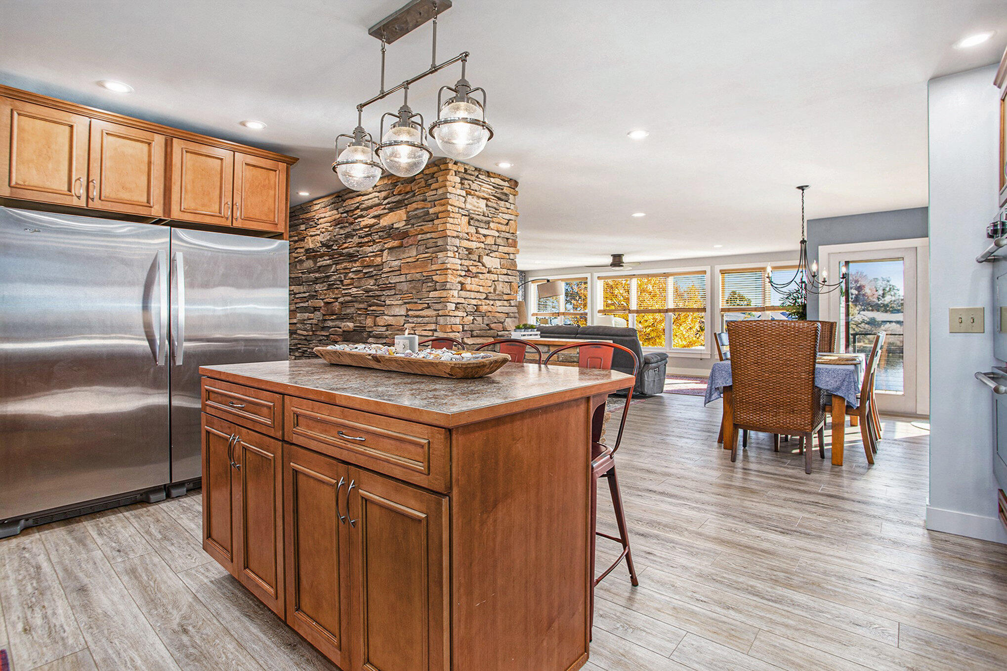 Vicksburg, Michigan 49097, United States, 4 Bedrooms Bedrooms, ,3 BathroomsBathrooms,Residential,Active,235356