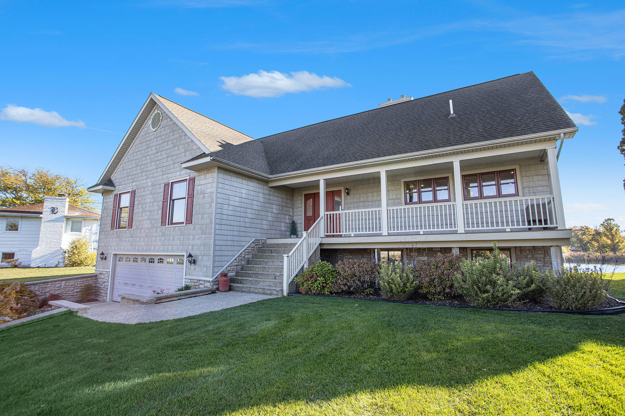 Vicksburg, Michigan 49097, United States, 4 Bedrooms Bedrooms, ,3 BathroomsBathrooms,Residential,Active,235356