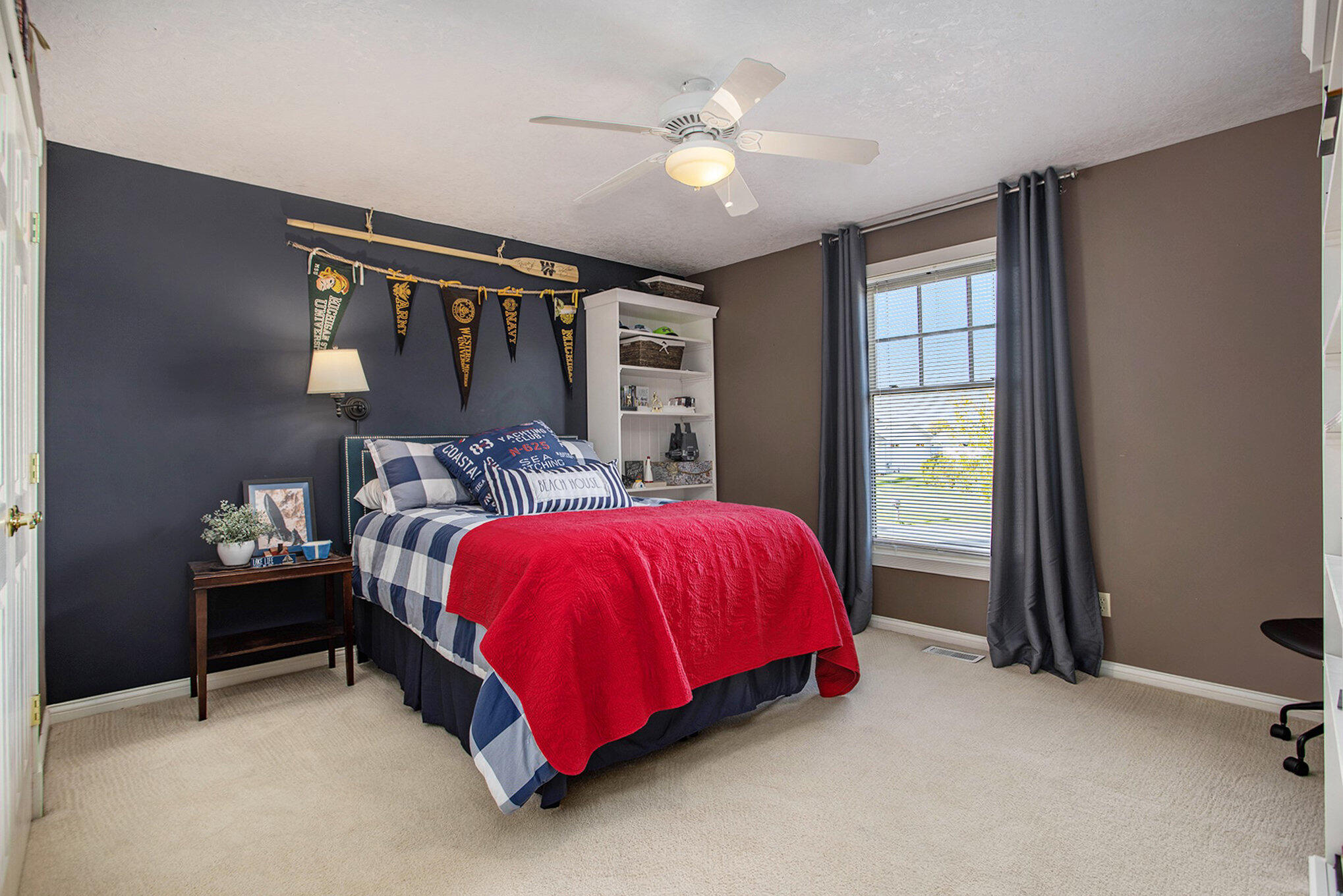 Vicksburg, Michigan 49097, United States, 4 Bedrooms Bedrooms, ,3 BathroomsBathrooms,Residential,Active,235356