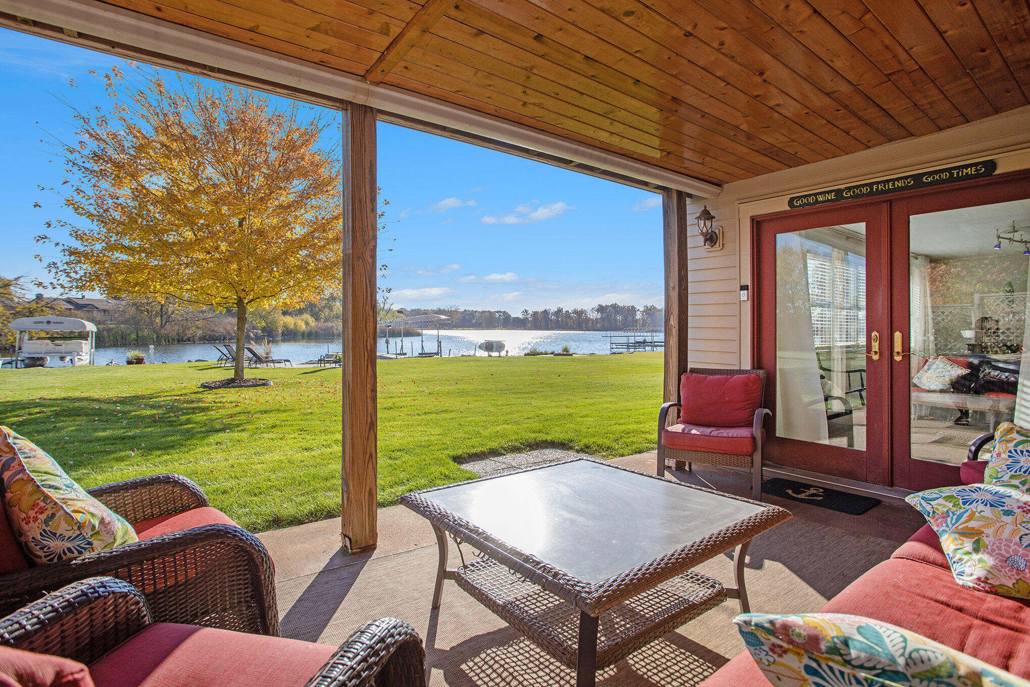 Vicksburg, Michigan 49097, United States, 4 Bedrooms Bedrooms, ,3 BathroomsBathrooms,Residential,Active,235356