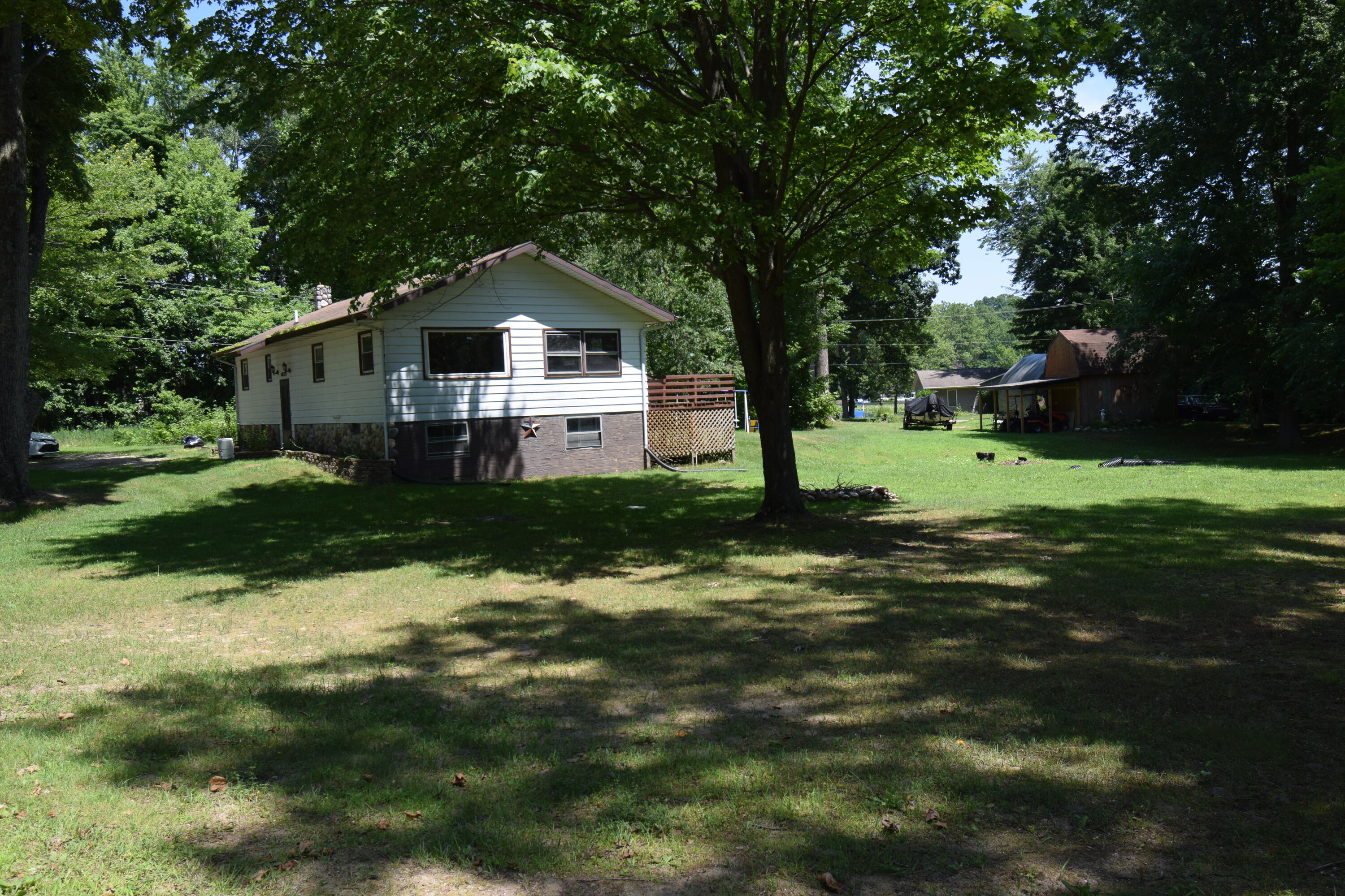 46379 Leedy Point Road