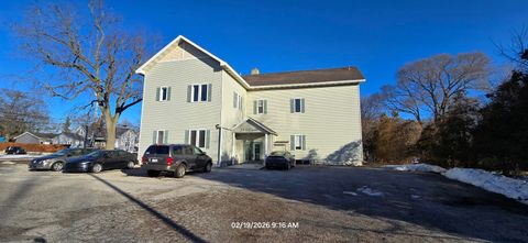 Photo of 188 Lincoln Street #6, Manistee, MI 49660 (MLS # 26006172)