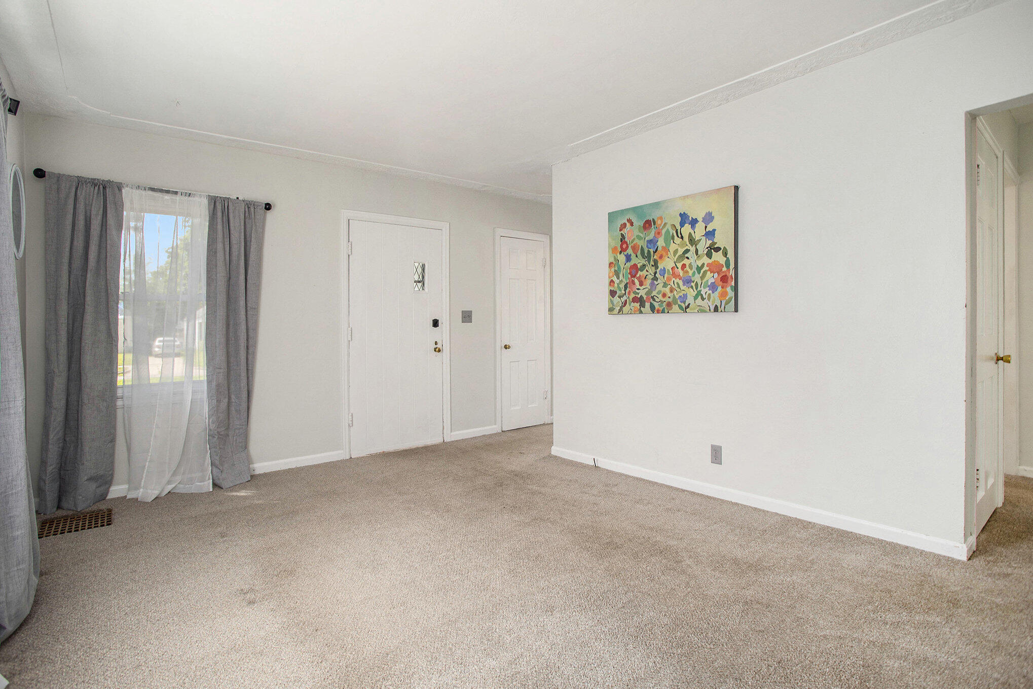 Battle Creek, Michigan 49015, United States, 2 Bedrooms Bedrooms, ,1 BathroomBathrooms,Residential,Pending,184084