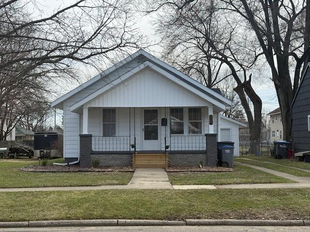 Sturgis, Michigan 49091, United States, 2 Bedrooms Bedrooms, ,1 BathroomBathrooms,Residential,Active,93702