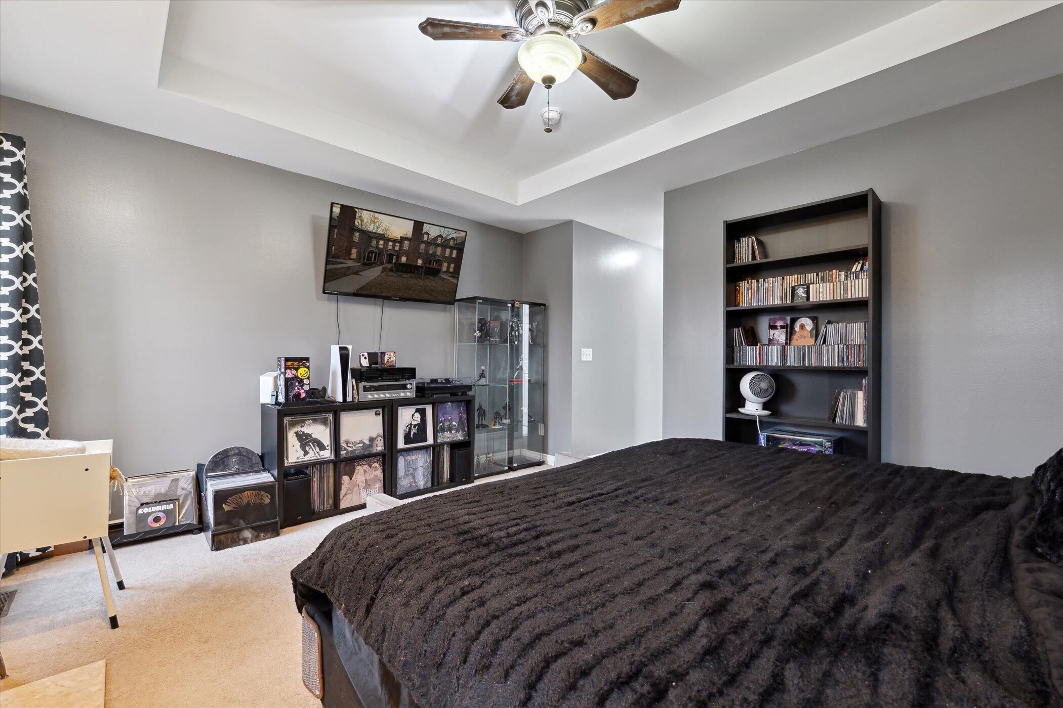 Ypsilanti, Michigan 48197, United States, 2 Bedrooms Bedrooms, ,3 BathroomsBathrooms,Residential,Pending,83830