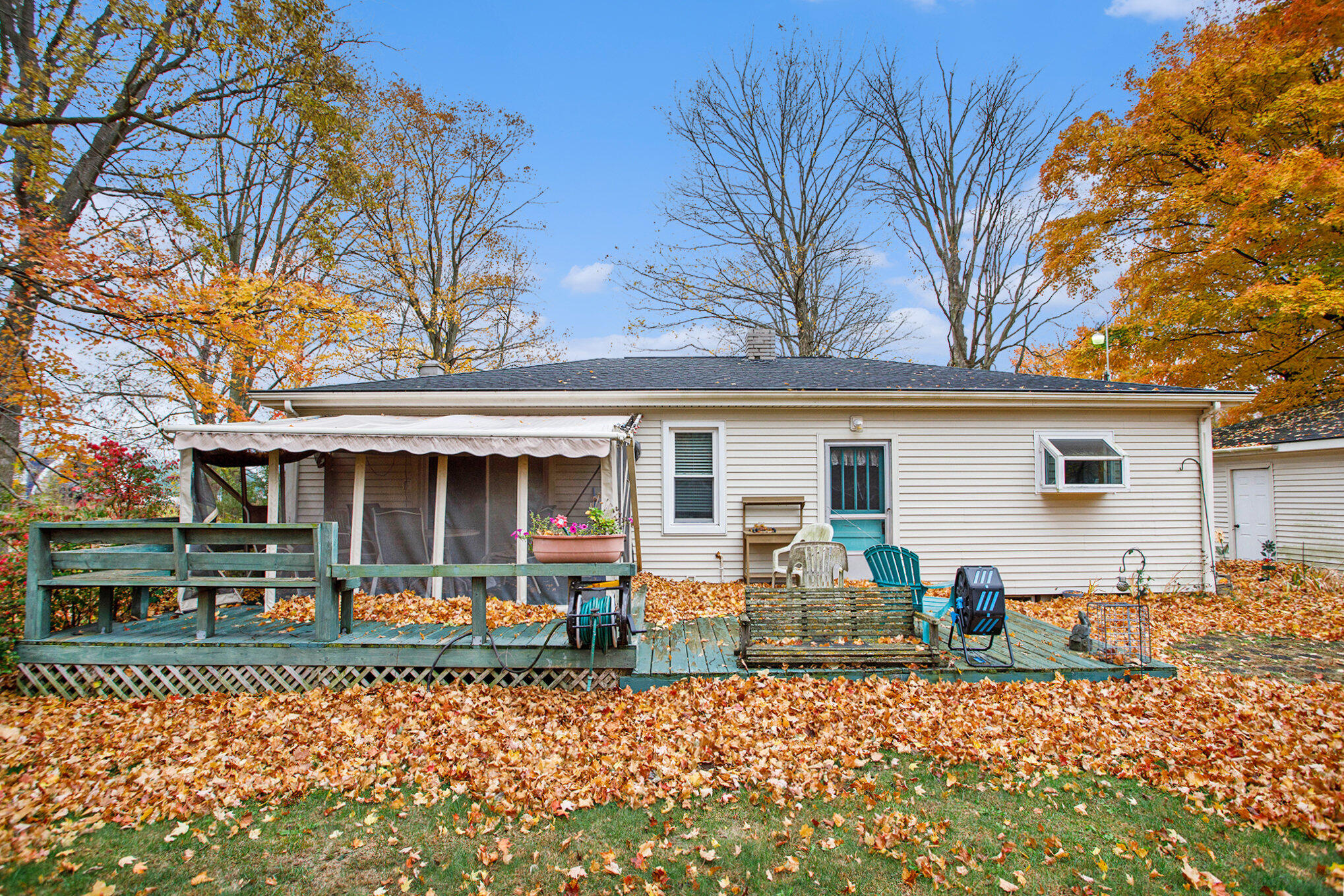 Union City, Michigan 49094, United States, 3 Bedrooms Bedrooms, ,2 BathroomsBathrooms,Residential,Pending,35461