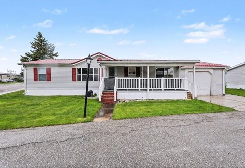 Photo of 7353 Bagpipe Drive, Alma, MI 48801 (MLS # 26019036)