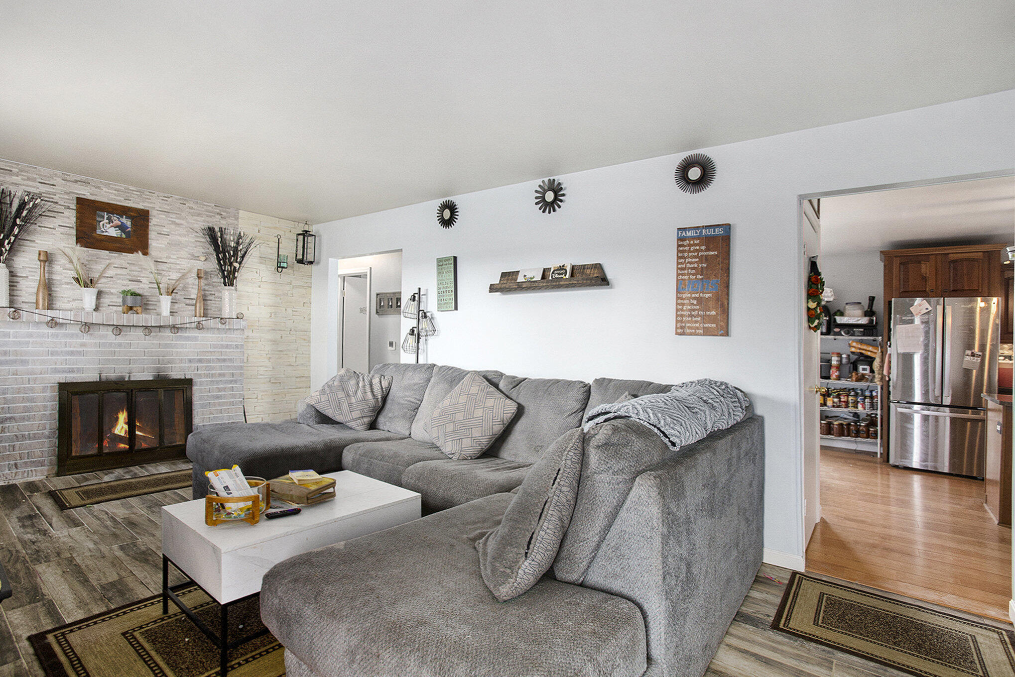 Sturgis, Michigan 49091, United States, 4 Bedrooms Bedrooms, ,2 BathroomsBathrooms,Residential,Active,121147