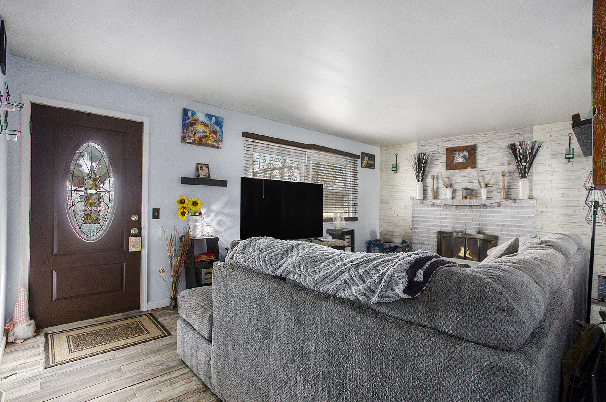 Sturgis, Michigan 49091, United States, 4 Bedrooms Bedrooms, ,2 BathroomsBathrooms,Residential,Active,121147