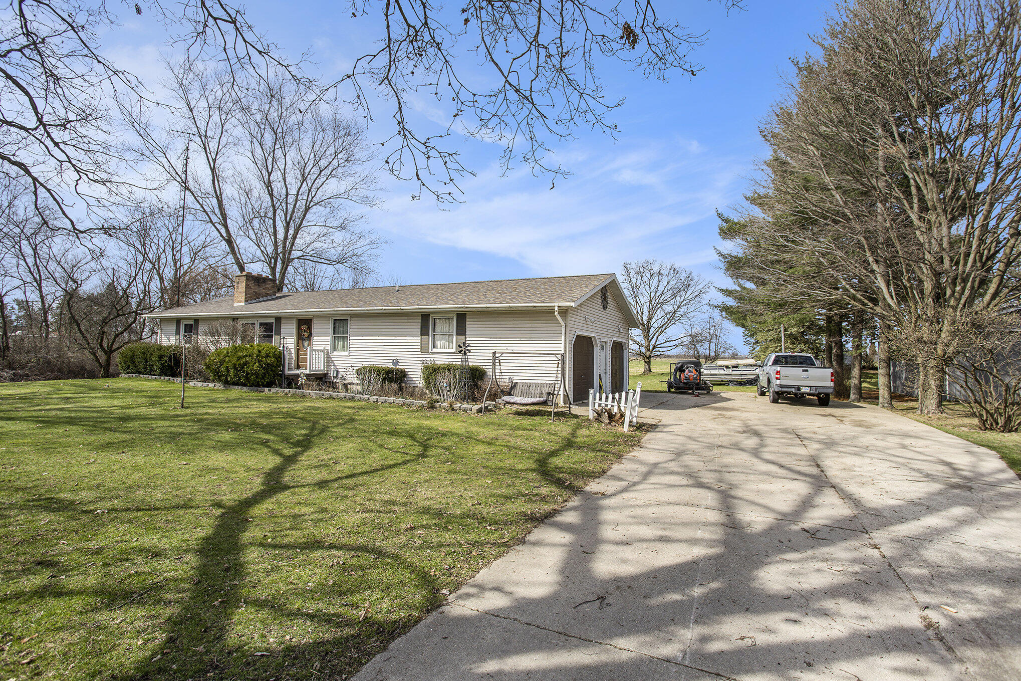 Sturgis, Michigan 49091, United States, 4 Bedrooms Bedrooms, ,2 BathroomsBathrooms,Residential,Active,121147