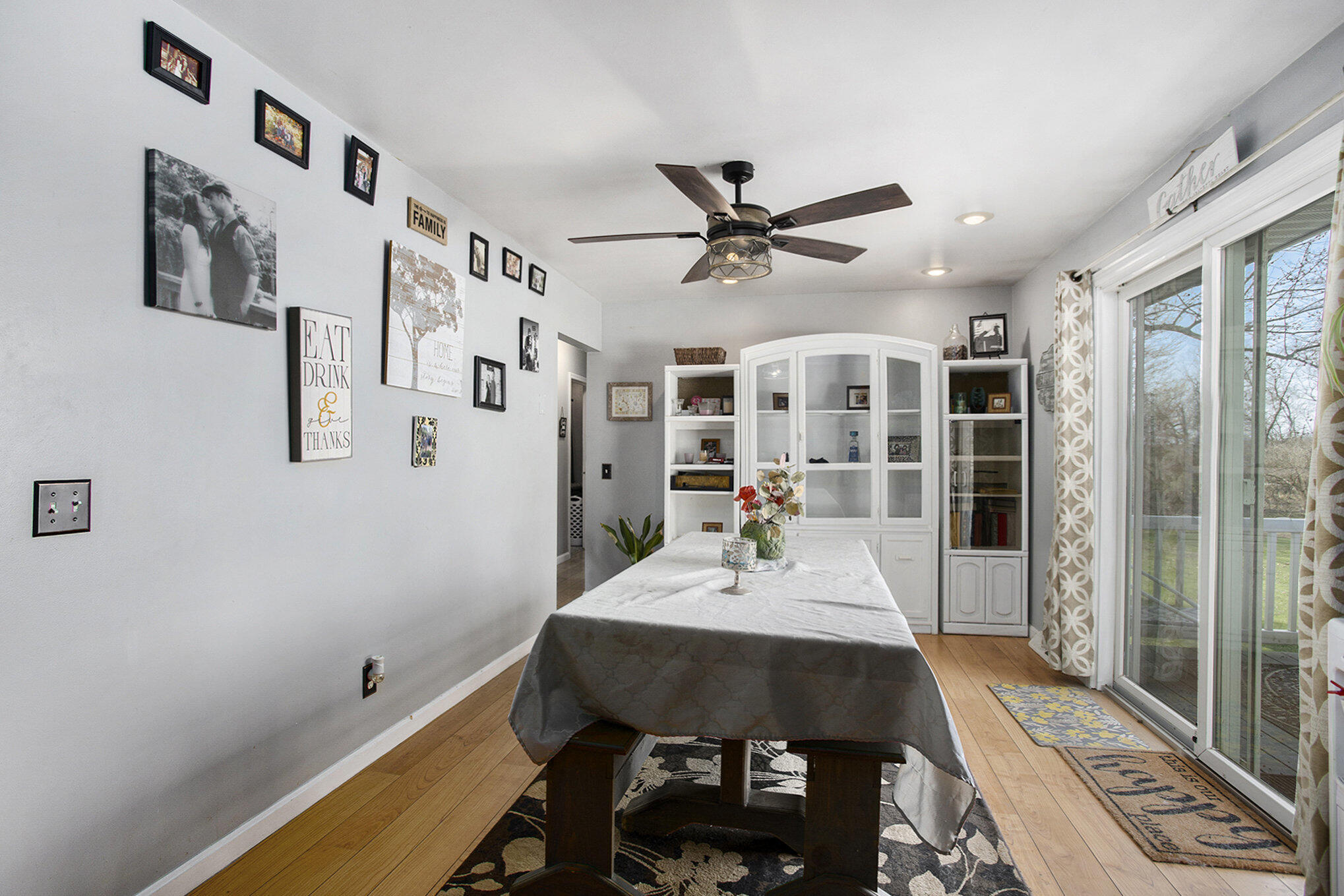 Sturgis, Michigan 49091, United States, 4 Bedrooms Bedrooms, ,2 BathroomsBathrooms,Residential,Active,121147