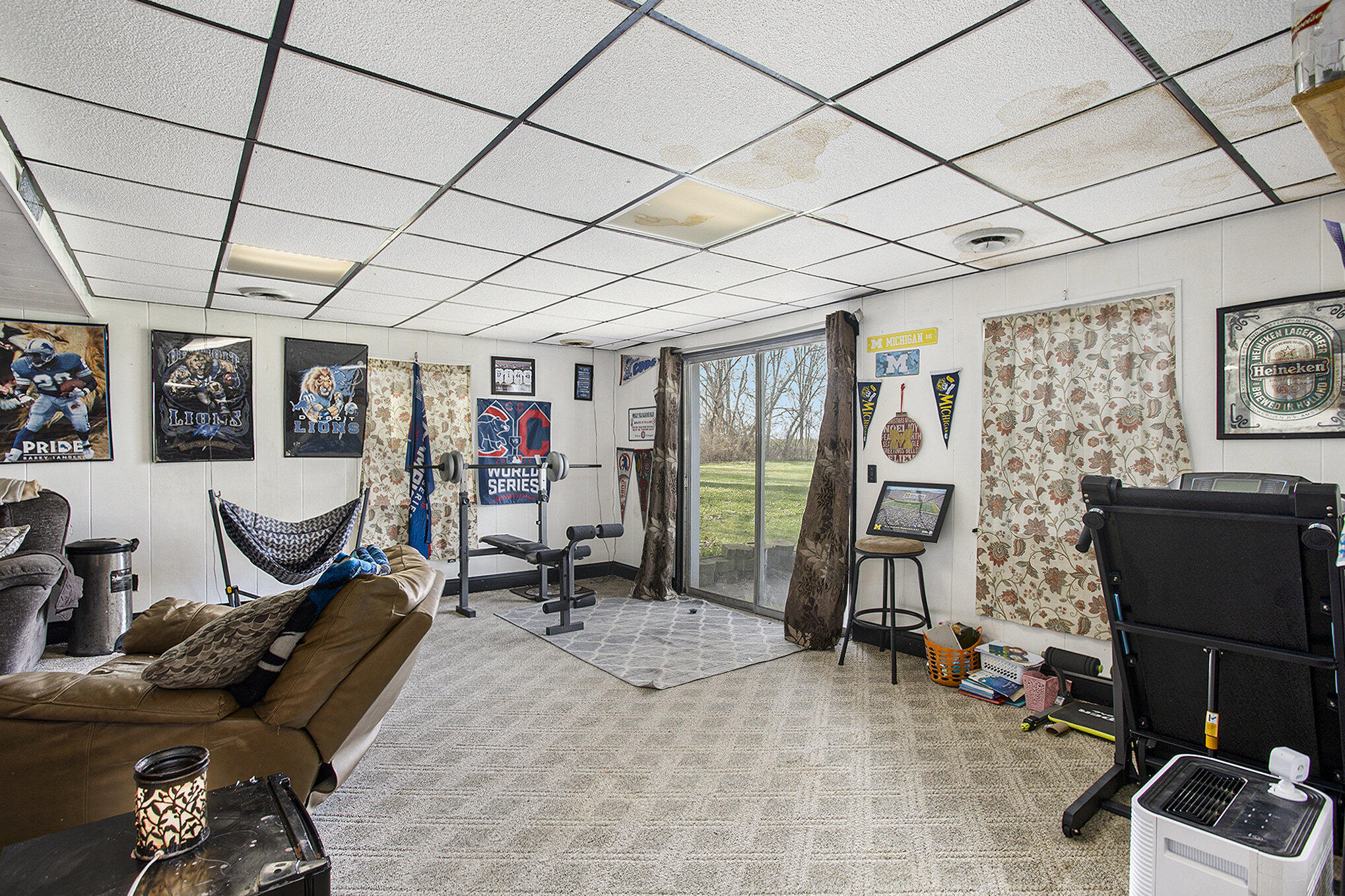 Sturgis, Michigan 49091, United States, 4 Bedrooms Bedrooms, ,2 BathroomsBathrooms,Residential,Active,121147