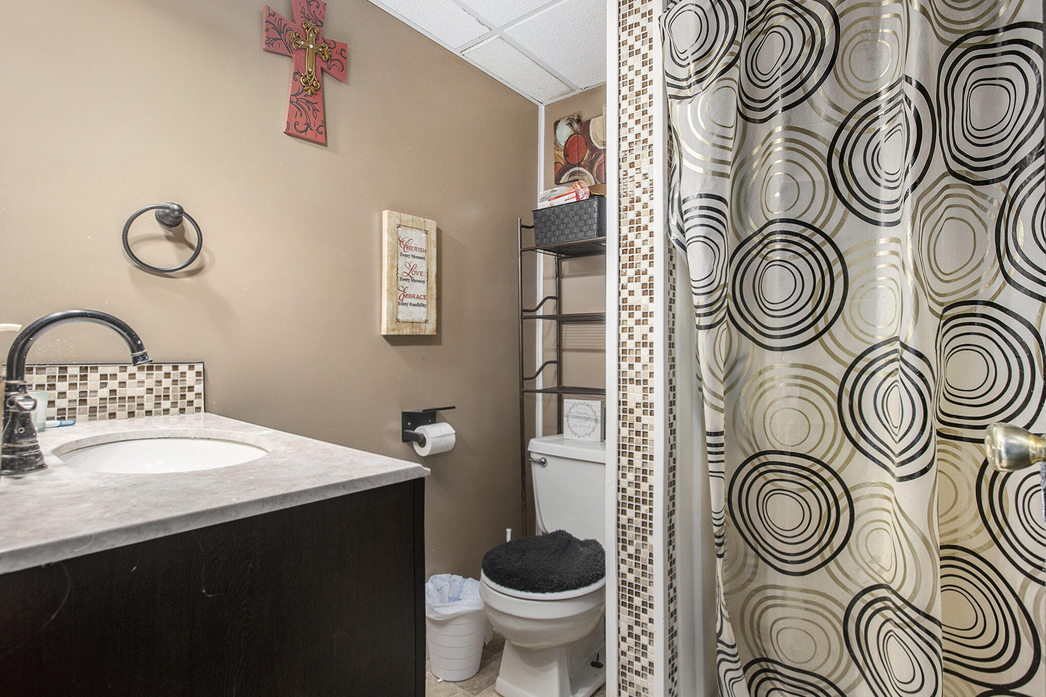 Sturgis, Michigan 49091, United States, 4 Bedrooms Bedrooms, ,2 BathroomsBathrooms,Residential,Active,121147