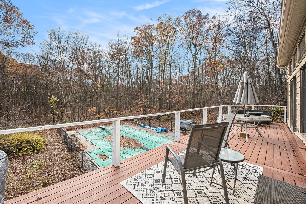 Photo of 11101 Four Seasons Avenue NE, Rockford, MI 49341 (MLS # 24058419)