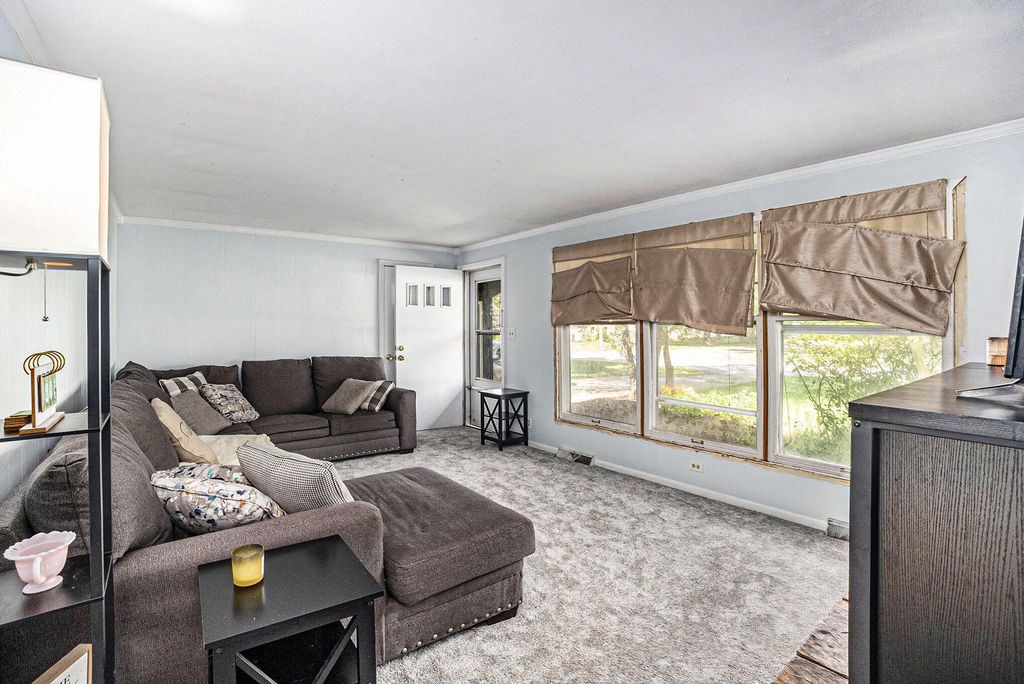 Photo of 790 Mayfield Avenue, Holland, MI 49424 (MLS # 25042680)