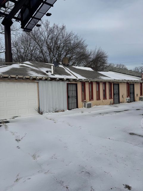 1175 E Napier Avenue Benton Harbor MI 49022