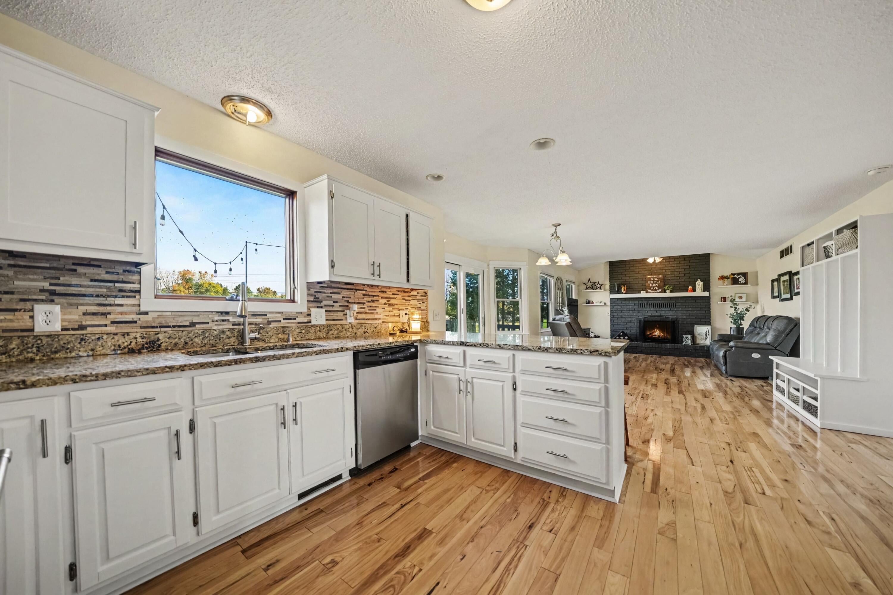 2193 Anderson Circle
