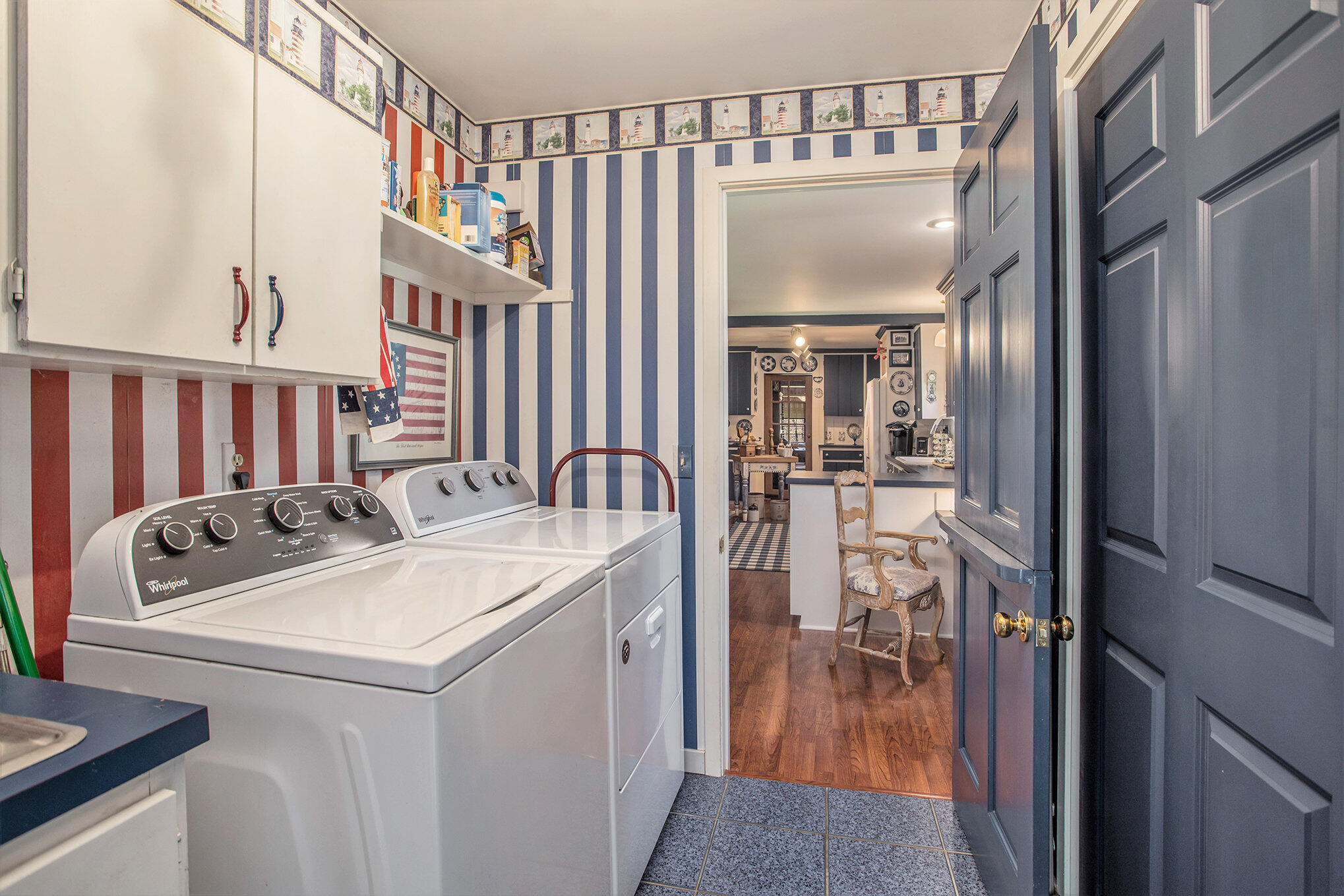 Hickory Corners, Michigan 49060, United States, 3 Bedrooms Bedrooms, ,3 BathroomsBathrooms,Residential,Pending,57583