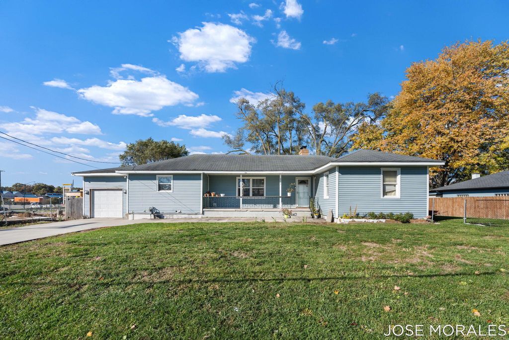 Photo of 2741 Riley Avenue SW, Wyoming, MI 49509 (MLS # 25056430)