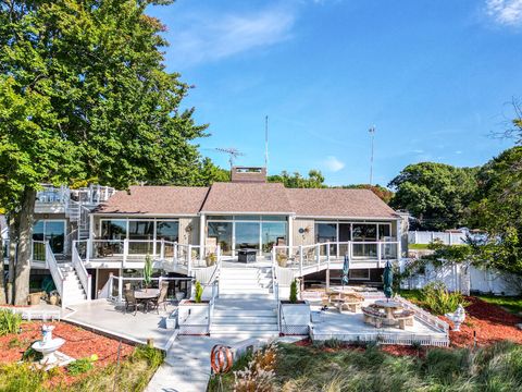 3845 Norton Hills Road Norton Shores MI 49441