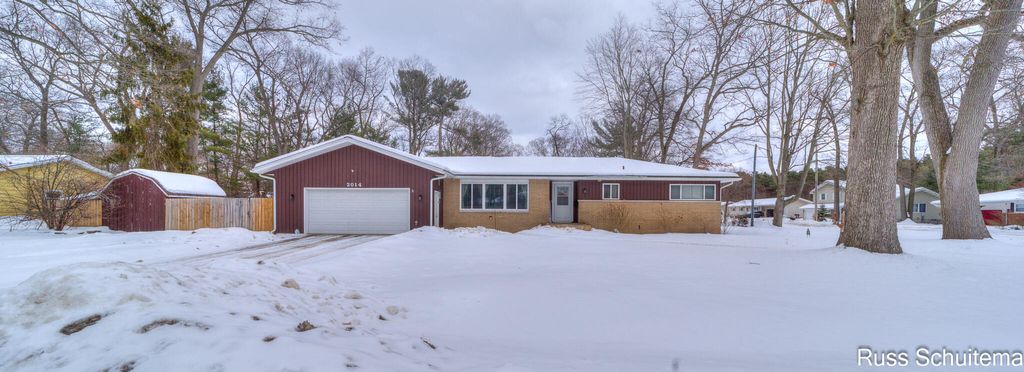 Photo of 2014 Bluebird Lane, Muskegon, MI 49445 (MLS # 26005563)