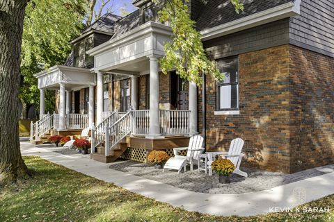 103 N Pier Street St. Joseph MI 49085