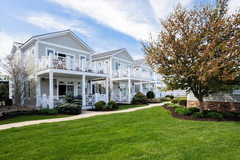807 Lake Street Saugatuck MI 49453