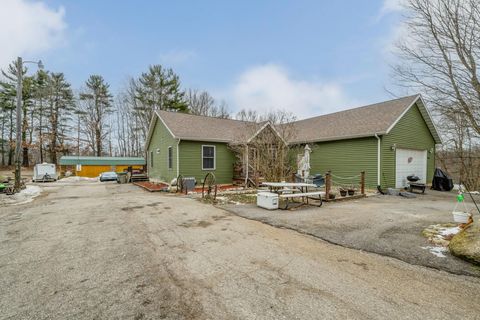 3045 Little Glendora Road Buchanan MI 49107