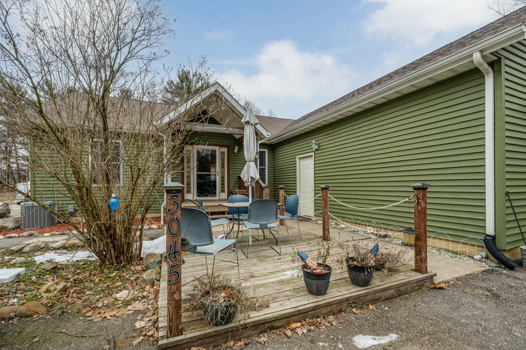 3045 Little Glendora Road