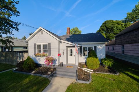 115 Mckee Street, Manistee, MI 49660 - MLS#: 25006300