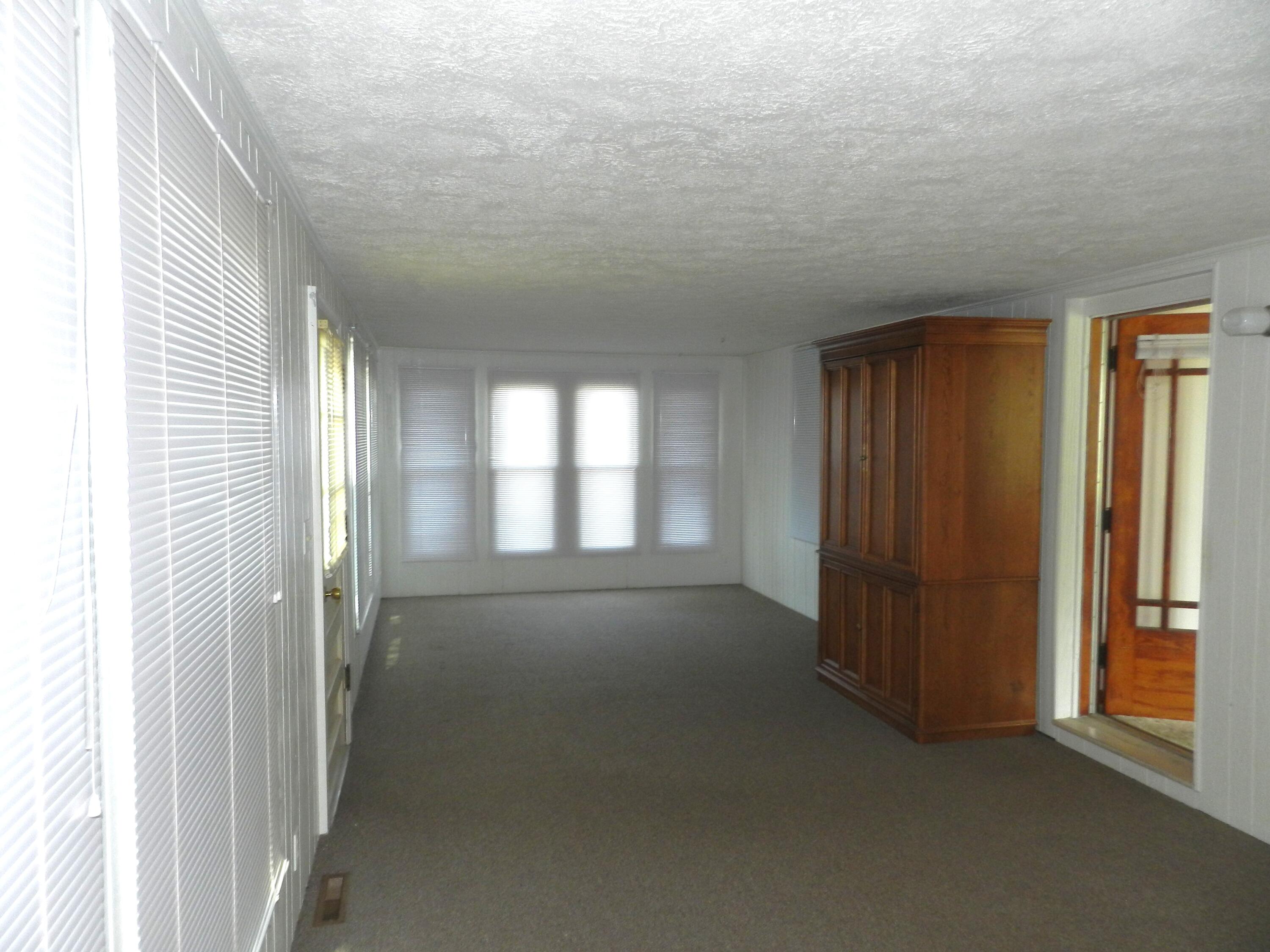 4495 Oxbow Road