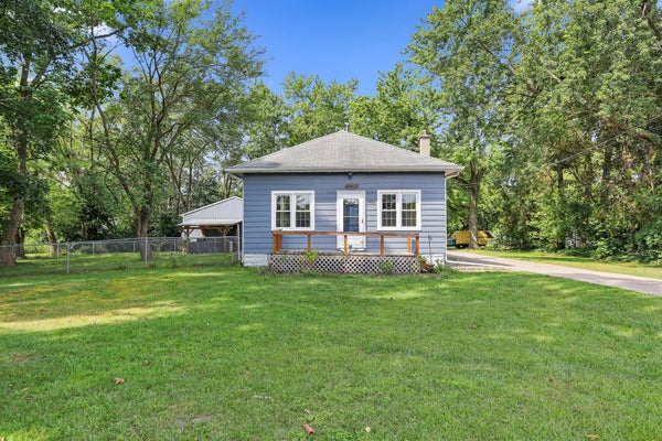 1982 FAIRPLAIN AVE, BENTON HARBOR, MI 49022 - Image d3c58a19fbc9ec005e6a045dea39663e/1193681069