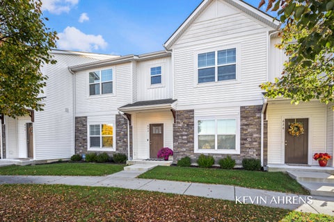 Photo for 624 Bedford Falls Drive