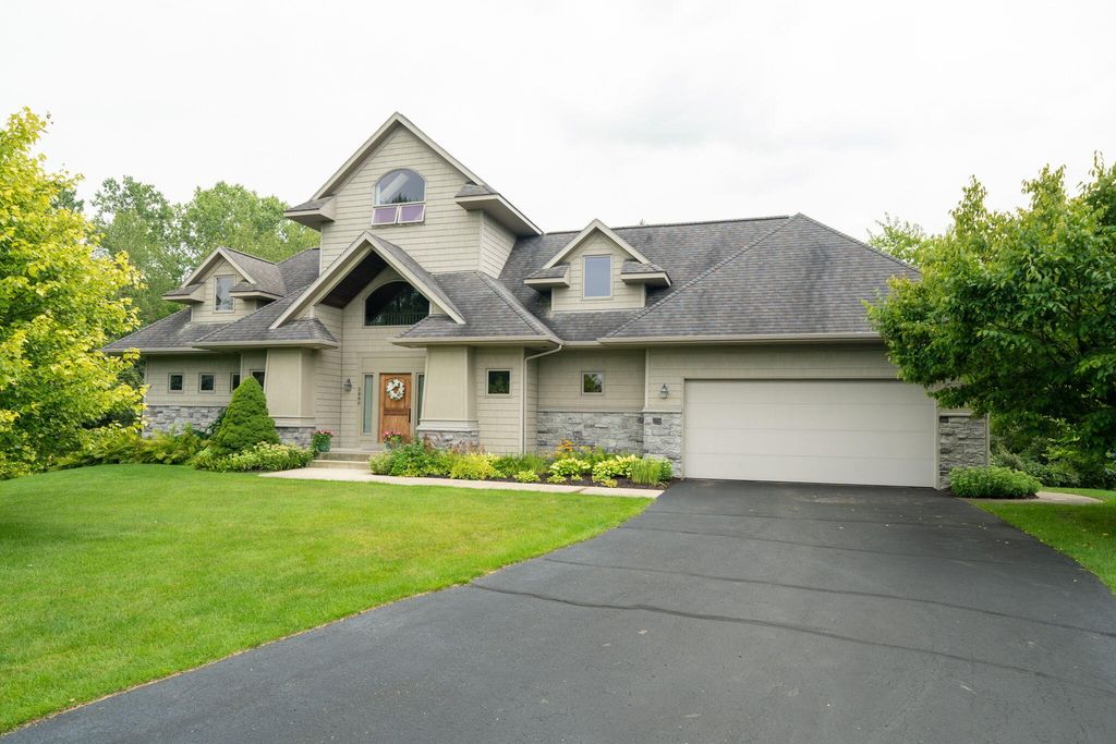 Photo of 5880 Stonecrop Drive NE, Belmont, MI 49306 (MLS # 23030274)