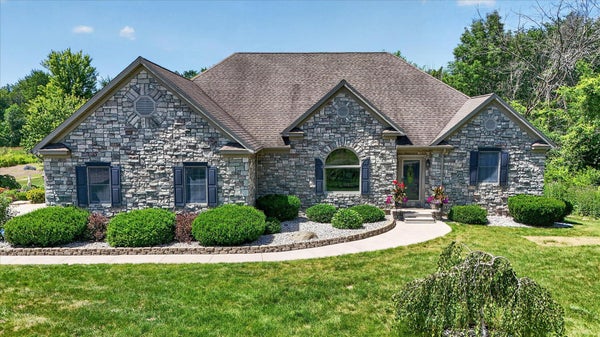 325 PRIEST RD, OWOSSO, MI 48867 - Image d3e3eb9fb185bf760674c5ceee22fc72/4171910971