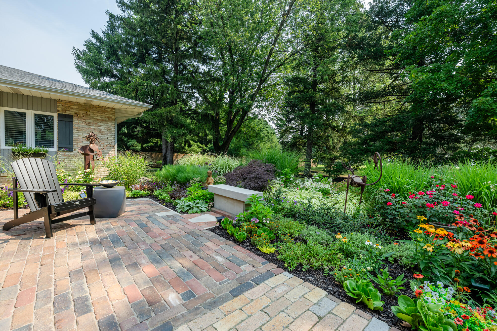 2585 Lake Bluff Terrace