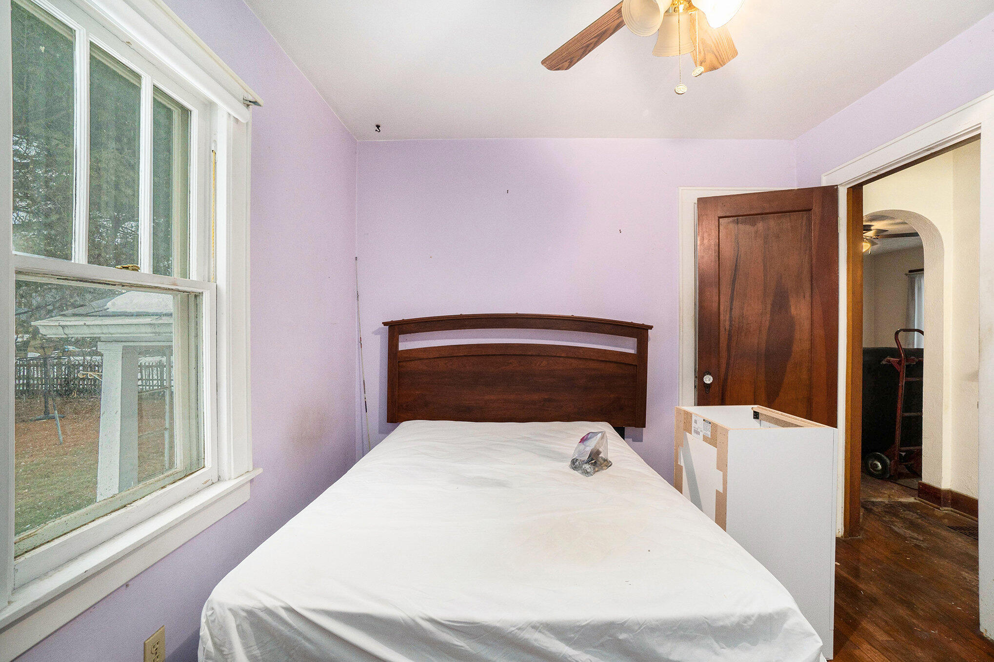 Kalamazoo, Michigan 49048, United States, 2 Bedrooms Bedrooms, ,1 BathroomBathrooms,Residential,Pending,4455