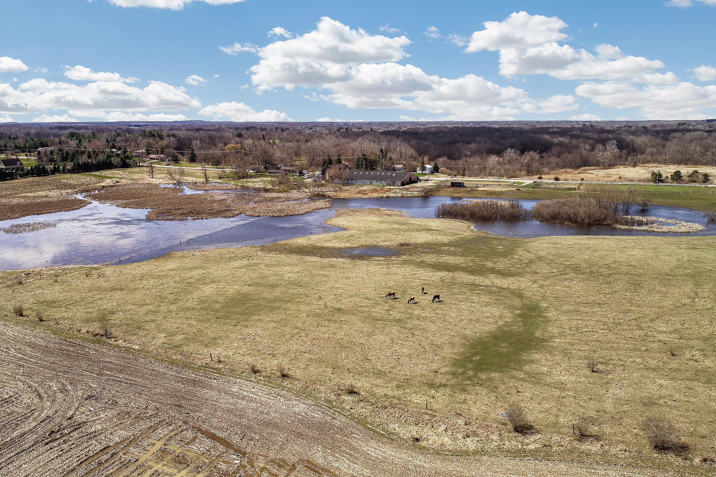 View Grand Blanc, MI 48439 land