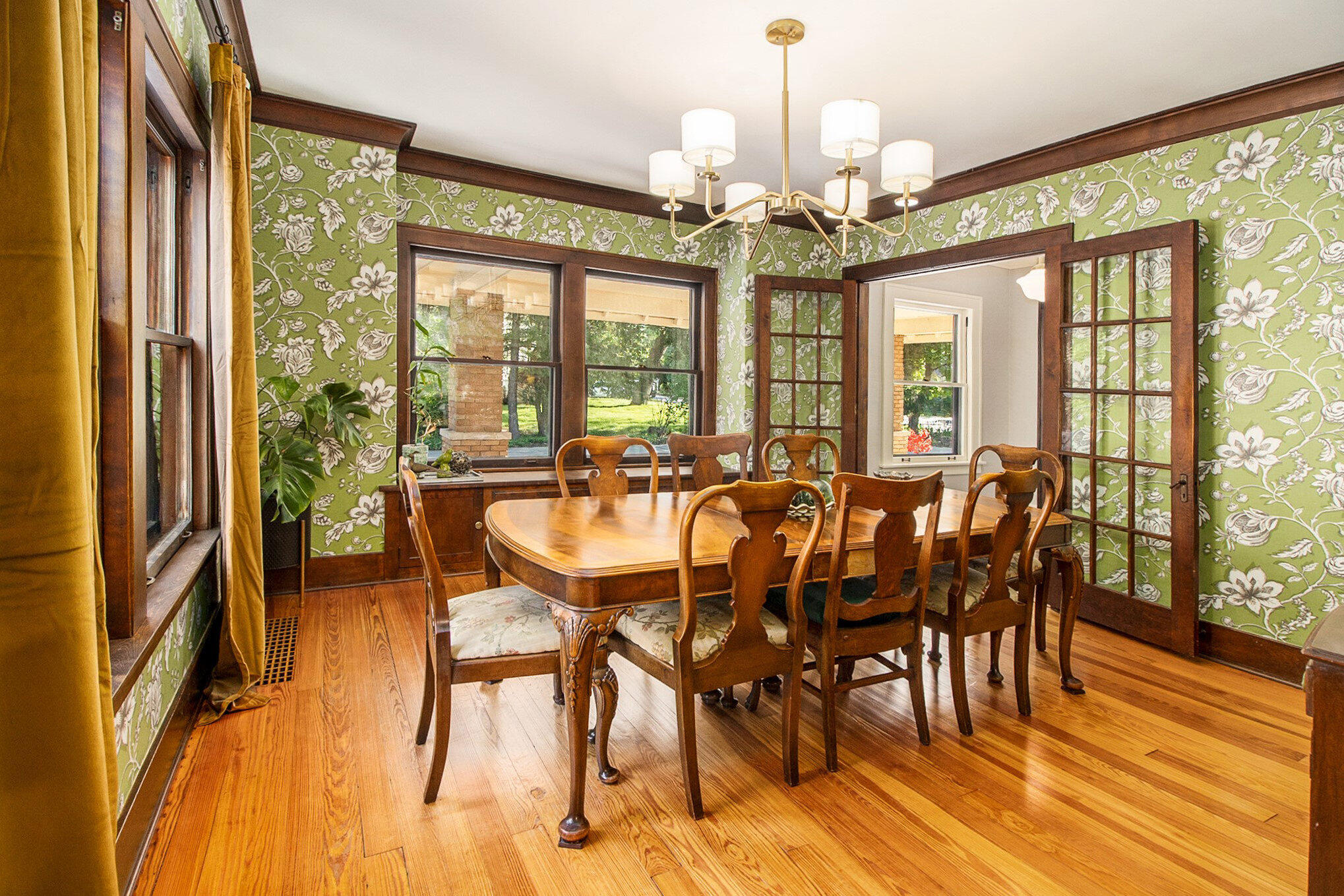 Kalamazoo, Michigan 49008, United States, 4 Bedrooms Bedrooms, ,3 BathroomsBathrooms,Residential,Active,128415