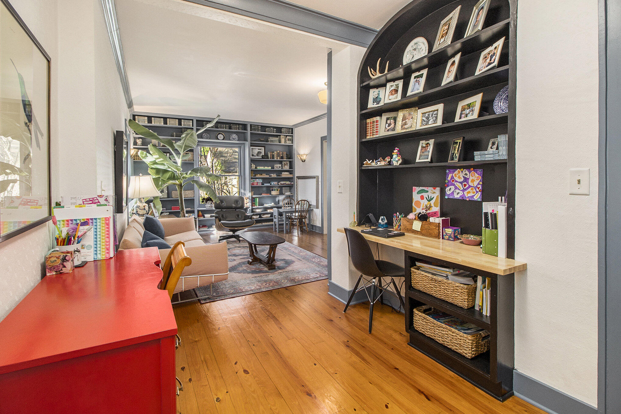 Kalamazoo, Michigan 49008, United States, 4 Bedrooms Bedrooms, ,3 BathroomsBathrooms,Residential,Active,128415