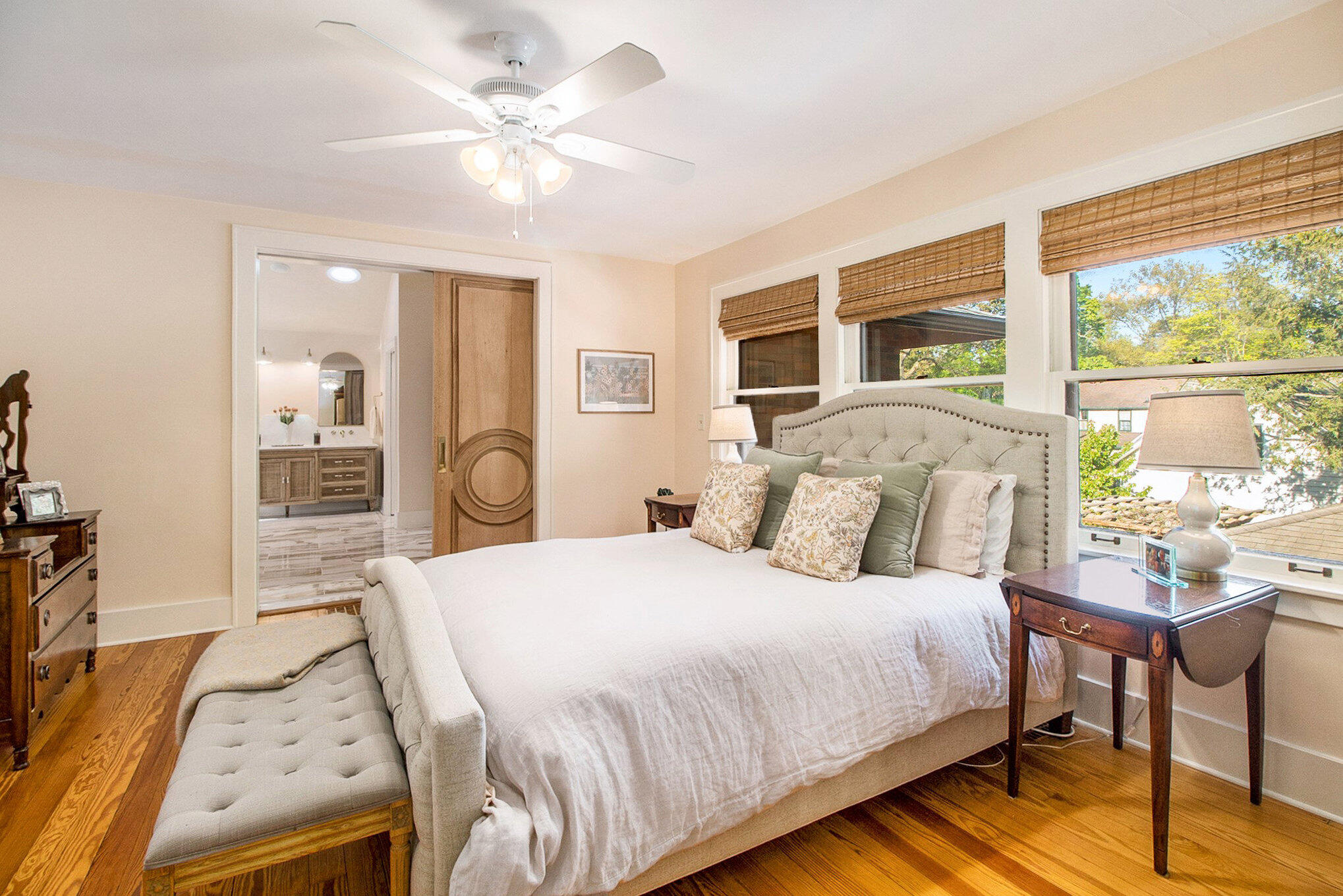 Kalamazoo, Michigan 49008, United States, 4 Bedrooms Bedrooms, ,3 BathroomsBathrooms,Residential,Active,128415