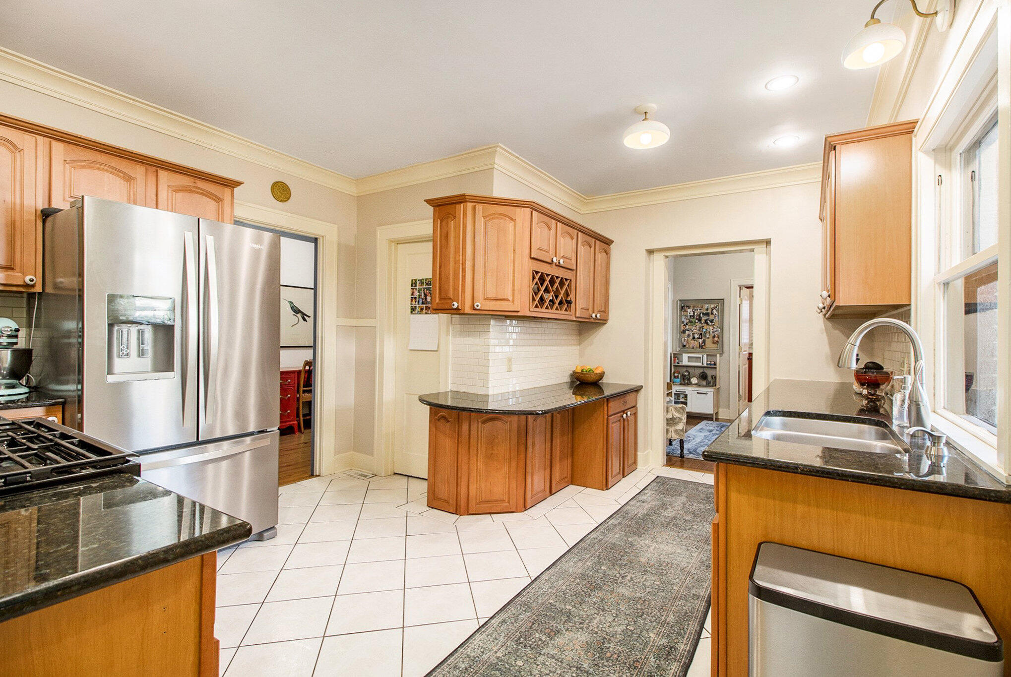 Kalamazoo, Michigan 49008, United States, 4 Bedrooms Bedrooms, ,3 BathroomsBathrooms,Residential,Active,128415