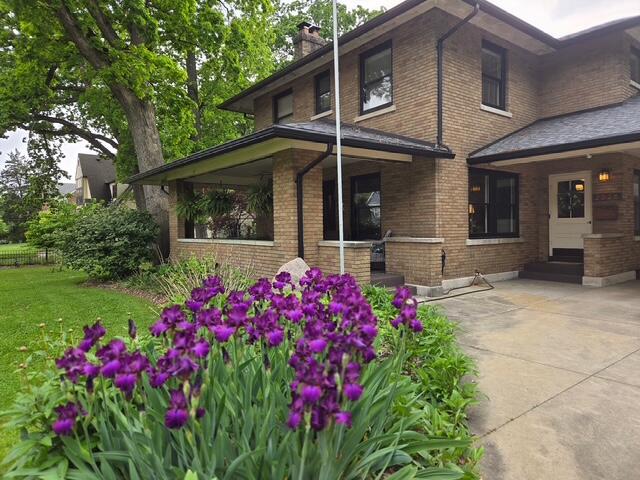 Kalamazoo, Michigan 49008, United States, 4 Bedrooms Bedrooms, ,3 BathroomsBathrooms,Residential,Active,128415