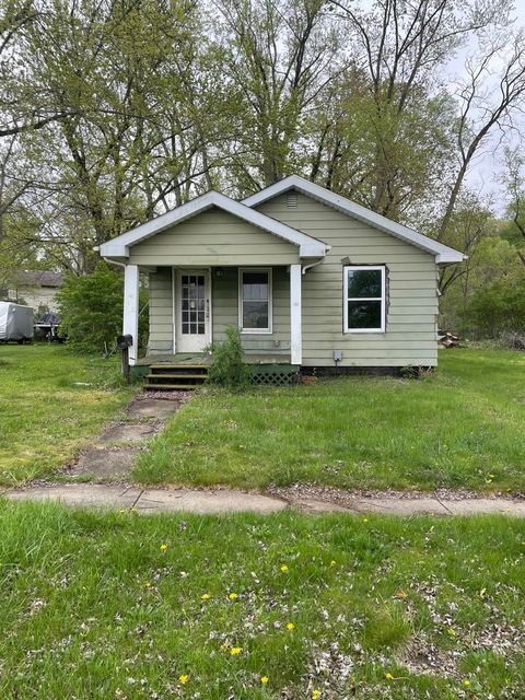 MLS: 25019393