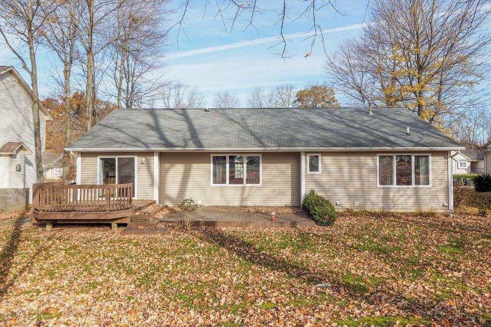 Portage, Michigan 49024, United States, 4 Bedrooms Bedrooms, ,3 BathroomsBathrooms,Residential,Active,224268